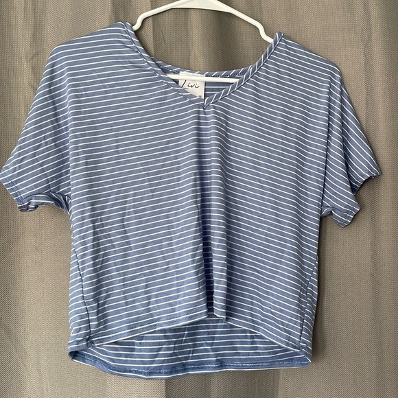 Livi by Olivia Rae Blue and White Cropped V-Neck | Size M - Picture 1 of 5